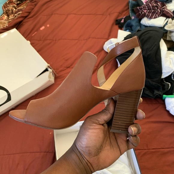 Open toe heels/wedge - Picture 3 of 4